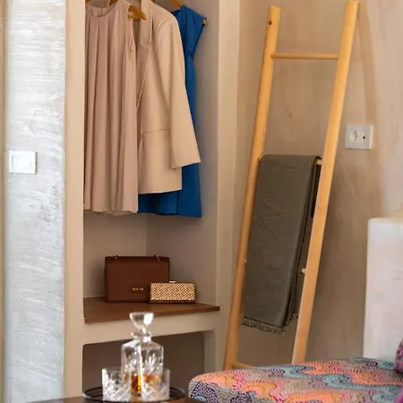 Saint Sin Romantic And Adults Only Otel Imerovigli (Santorini)