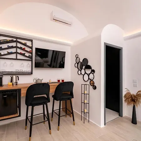 Hotel Saint Sin Romantic Suites And Spa Adults Only 4*