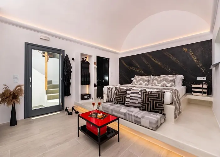 Saint Sin Romantic And Adults Only 4*