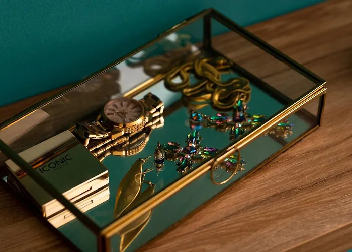 Saint Sin Romantic And Adults Only 4*